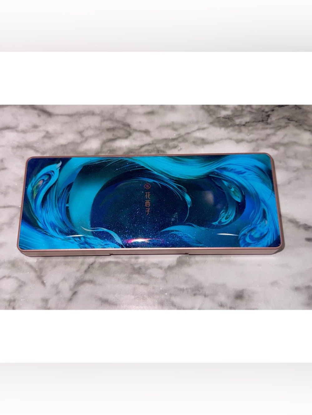 FLORASIS FLORAL ENGRAVING PHOENIX MAKEUP PALETTE - 04 Burgundy Sunset